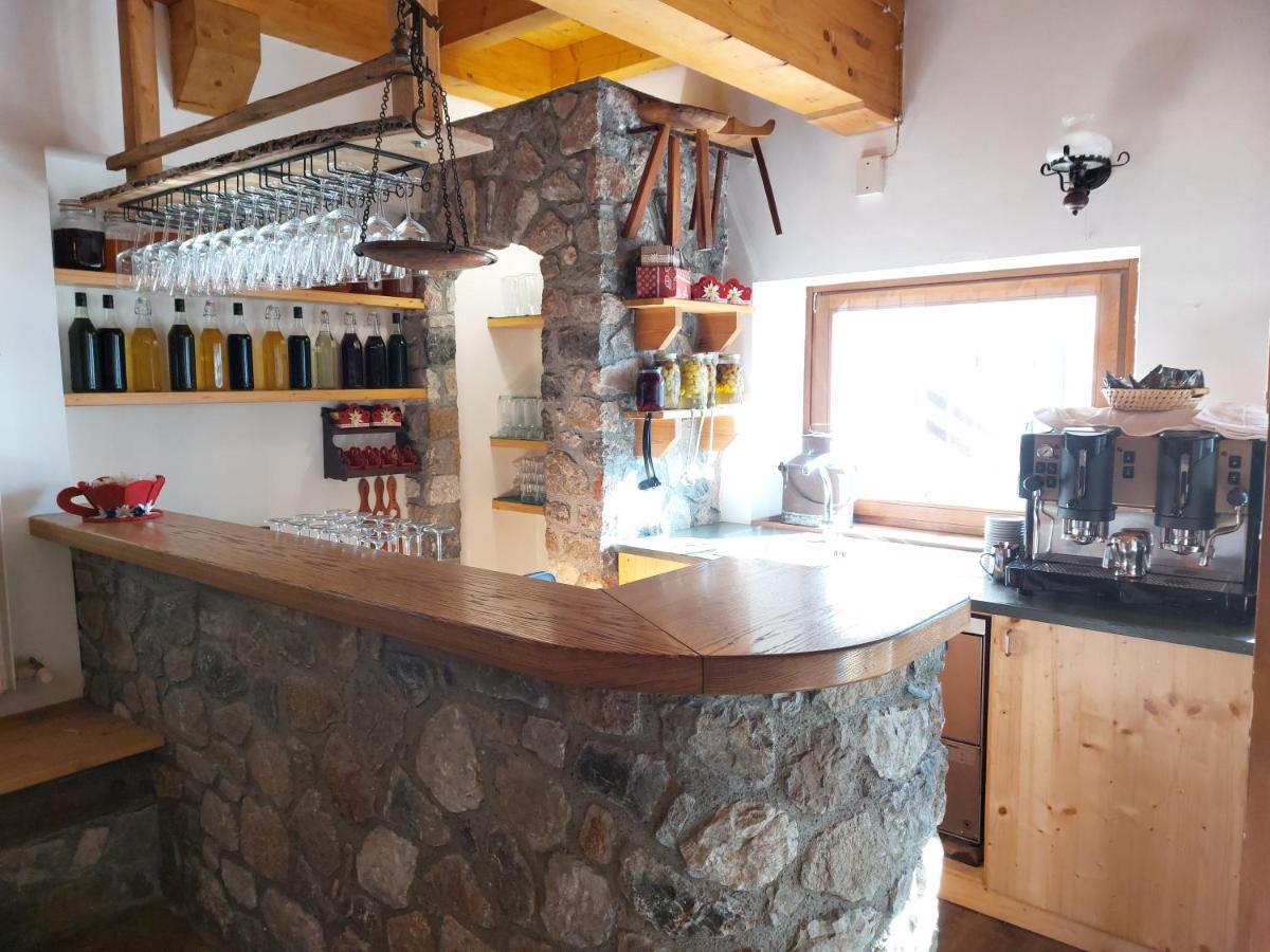 Hotel Rifugio Fornas à Tolmezzo Extérieur photo