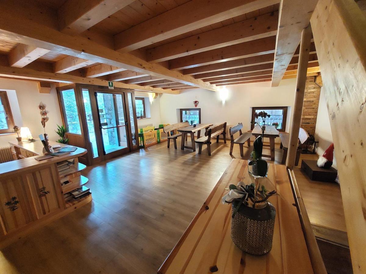 Hotel Rifugio Fornas à Tolmezzo Extérieur photo