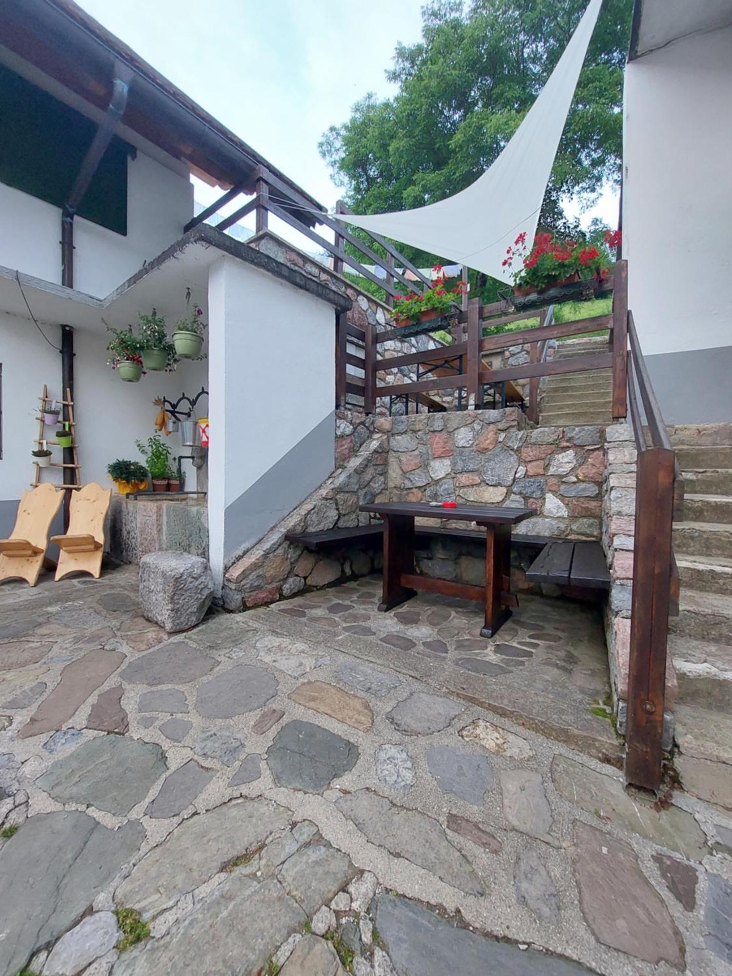 Hotel Rifugio Fornas à Tolmezzo Extérieur photo